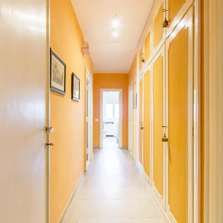 Cinthia's House דירה *