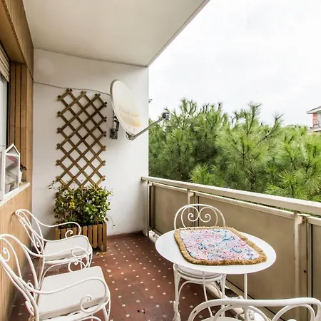 Cinthia's House דירה *