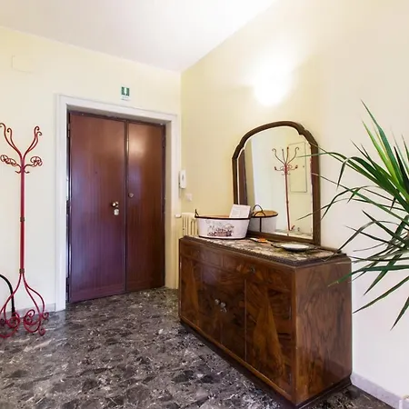 דירה Cinthia's House