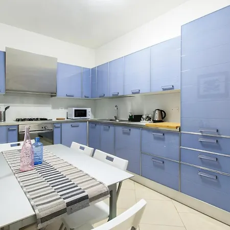 Cinthia's House * Rome