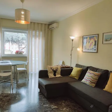 Cinthia's House * Rome